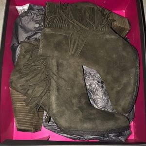 Vince Camuto Booties
